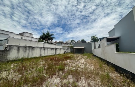 Terreno com 0 quartos em Pedra Branca, Palhoça